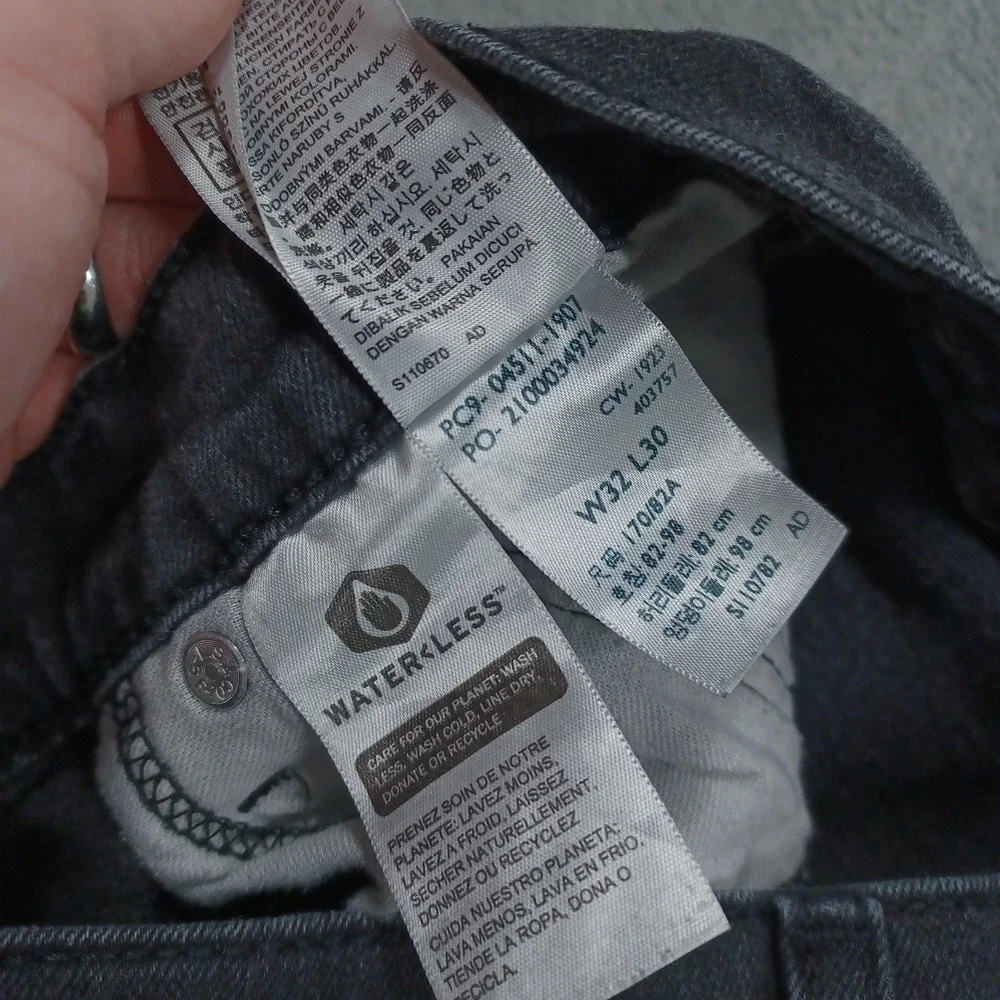 Levis please see